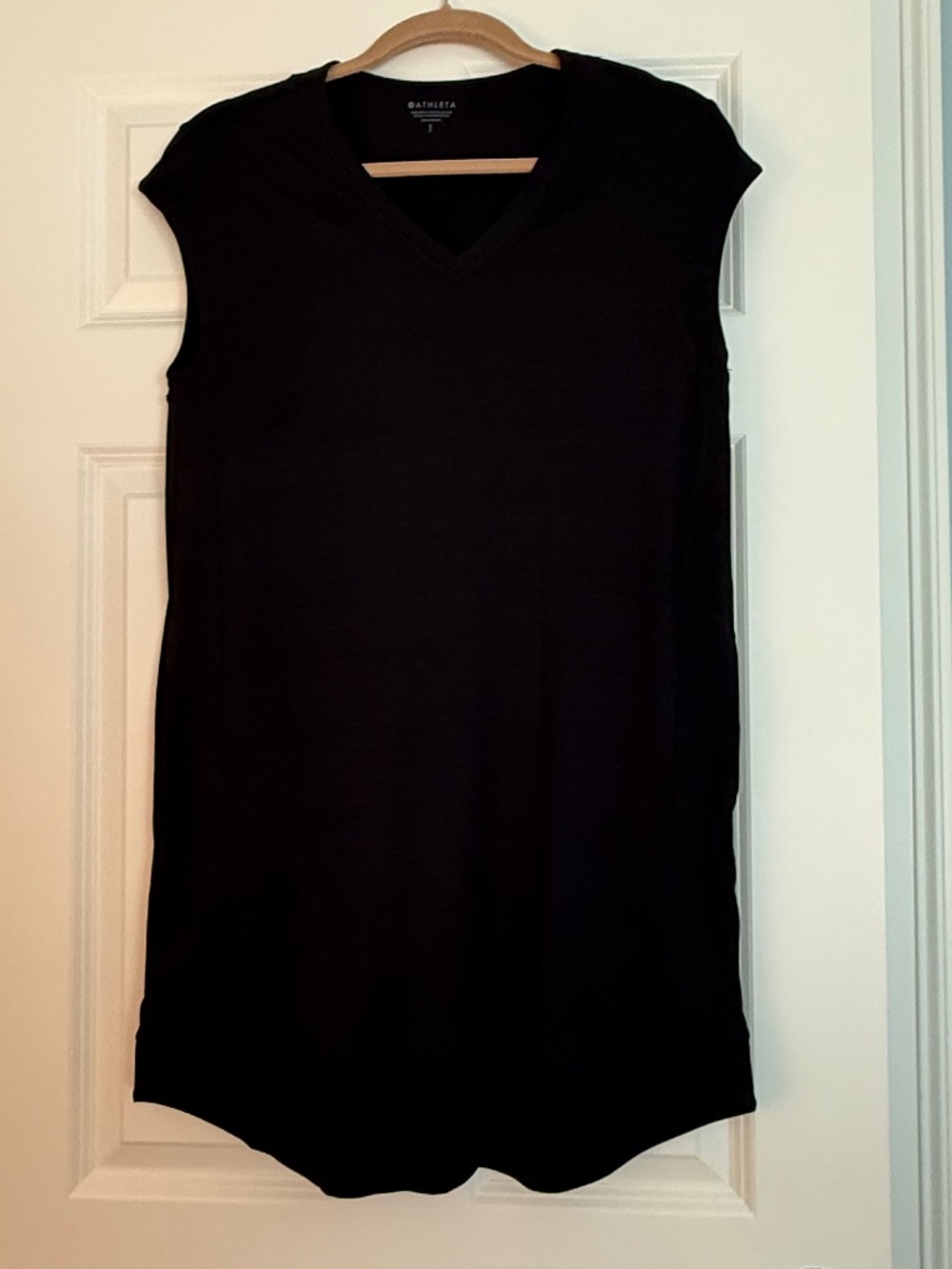 Athleta Black Active Dress V Neck Size Petite Small